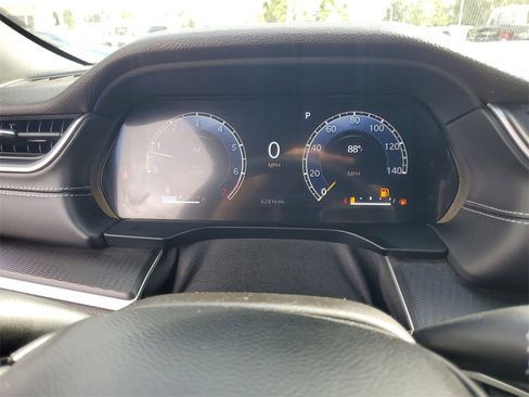 Used 2023 Jeep Grand Cherokee L Altitude image 21