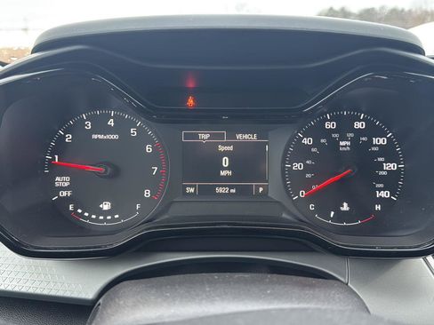 Used 2025 Chevrolet Trax LS w/ LS Convenience Package image 16