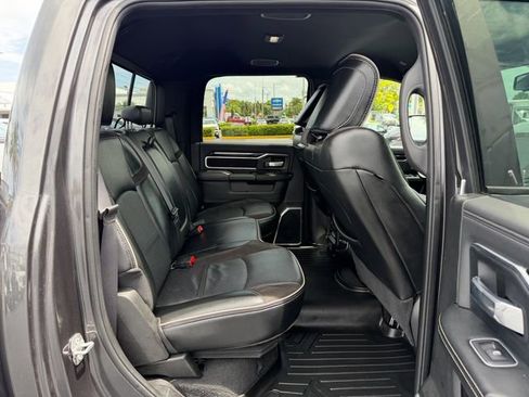 Used 2022 RAM 2500 Laramie w/ Night Edition AWD/4WD image 18