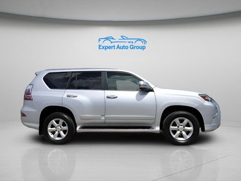 Used 2016 Lexus GX 460 w/ Navigation Package AWD/4WD image 40