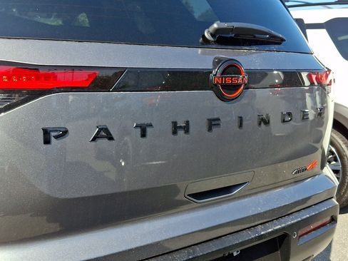 New 2026 Nissan Pathfinder Rock Creek AWD/4WD image 5