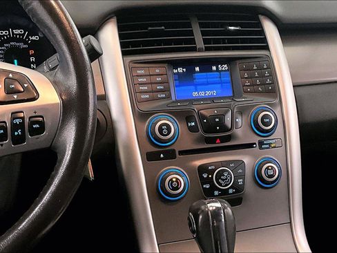 Used 2013 Ford Edge SEL image 6