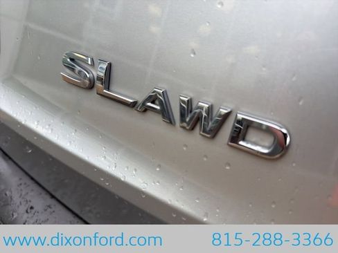 Used 2023 Nissan Rogue SL AWD/4WD image 29