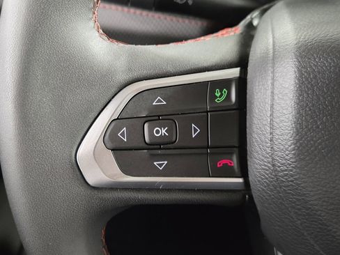 Used 2024 Jeep Compass Trailhawk image 11