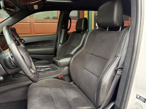 Used 2023 Dodge Durango R/T w/ Hemi Orange Plus Package AWD/4WD image 15