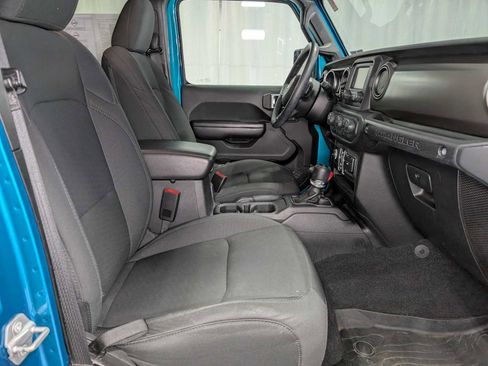 Used 2020 Jeep Wrangler Unlimited Sport S image 41