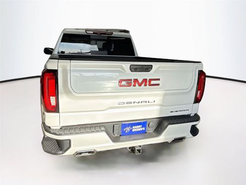Used 2023 GMC Sierra 1500 Denali w/ Denali Reserve Package AWD/4WD image 9
