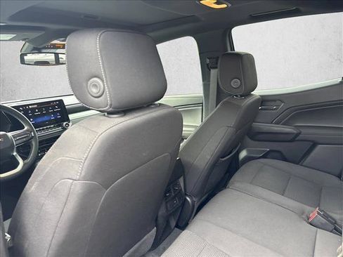 Used 2023 Chevrolet Colorado LT w/ LT Convenience Package II AWD/4WD image 21