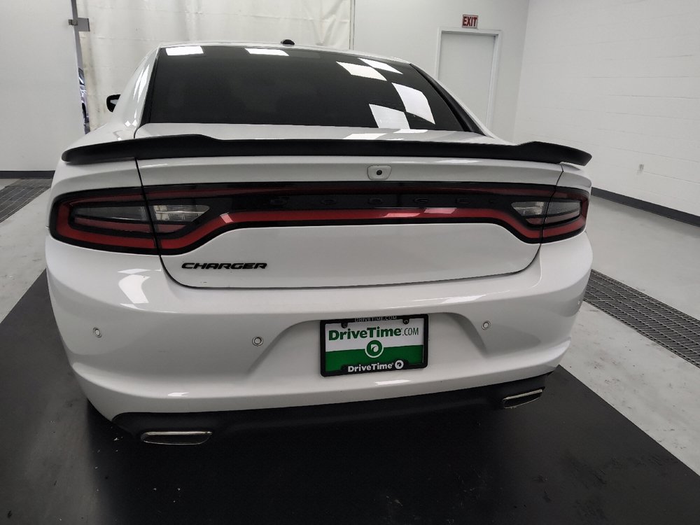 Used 2021 Dodge Charger SXT w/ Blacktop Package RWD image 6