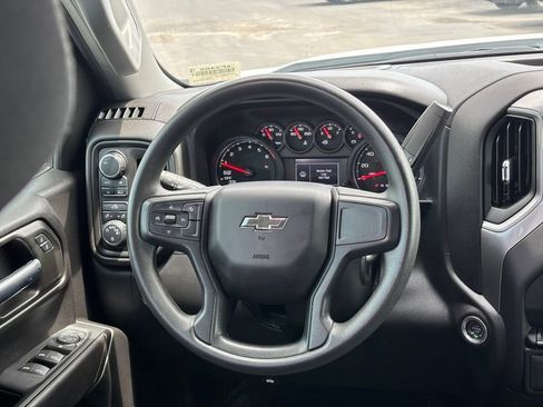 Used 2024 Chevrolet Silverado 1500 Custom w/ Dark Appearance Package AWD/4WD image 24