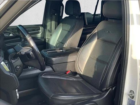 Used 2022 GMC Yukon XL Denali w/ Max Trailering Package RWD image 26