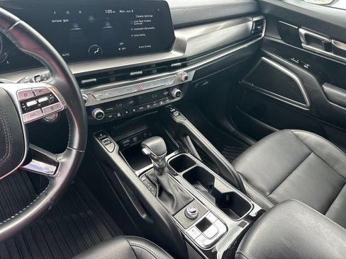 Used 2023 Kia Telluride S FWD image 30
