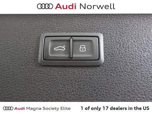 Used 2024 Audi Q5 2.0T Premium Plus w/ Premium Plus Package AWD/4WD image 16