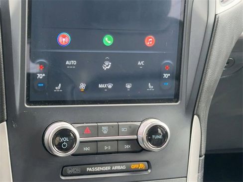 Used 2023 Ford Edge SEL image 21