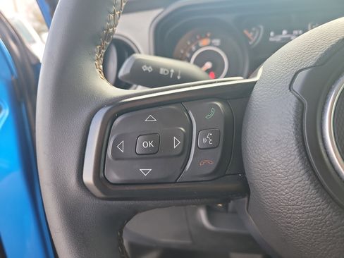 Used 2024 Jeep Wrangler Sport S image 26