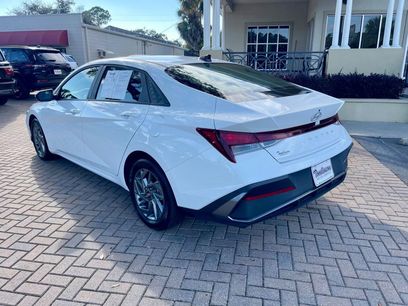 Used 2024 Hyundai Elantra SEL