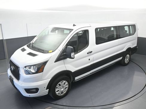 Used 2024 Ford Transit 350 XLT RWD image 48