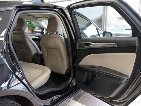 Used 2019 Ford Fusion S image 39