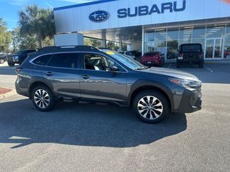 Used 2025 Subaru Outback Limited w/ Popular Package #2 video 1