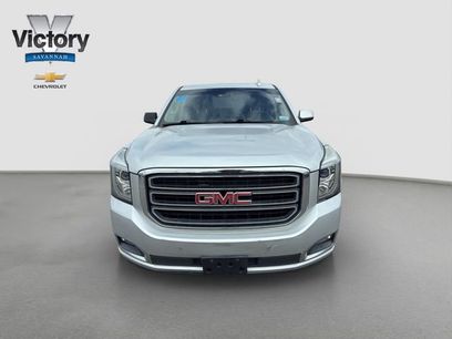 Used 2017 GMC Yukon XL SLT