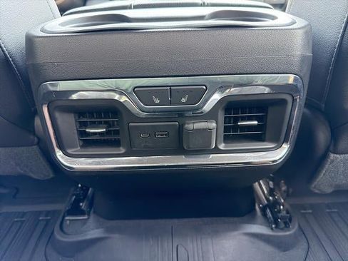 Used 2019 GMC Sierra 1500 AT4 w/ AT4 Premium Package AWD/4WD image 21