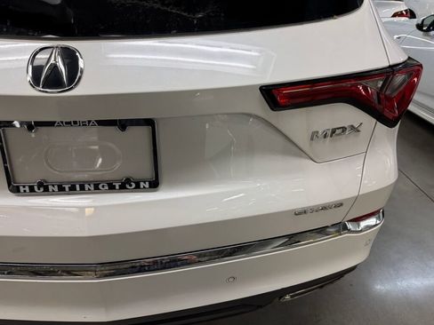 Certified 2023 Acura MDX SH-AWD w/ Technology Package image 39