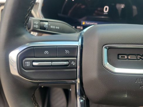 Used 2024 GMC Canyon Denali AWD/4WD image 23