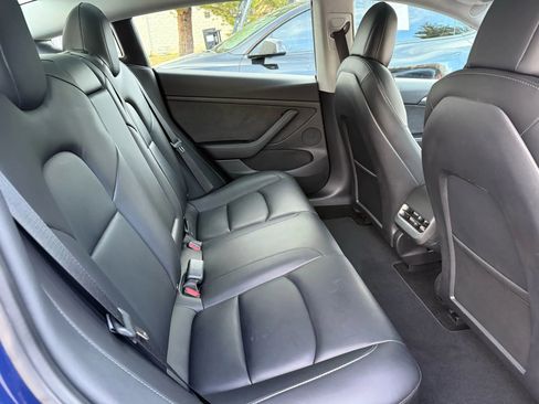 Used 2022 Tesla Model 3 image 20