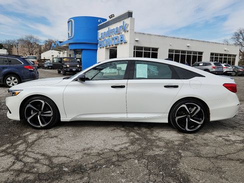 Used 2022 Honda Accord Sport image 7