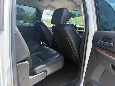 Used 2008 GMC Sierra 3500 SLT w/ Convenience Package AWD/4WD image 11