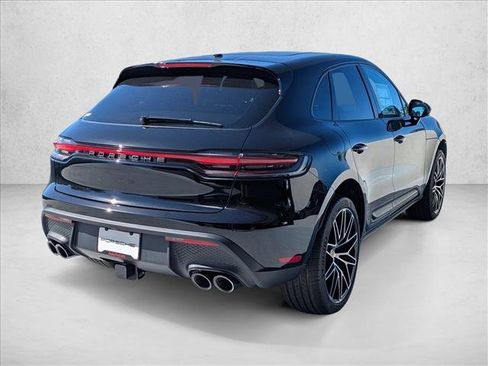 New 2026 Porsche Macan image 9