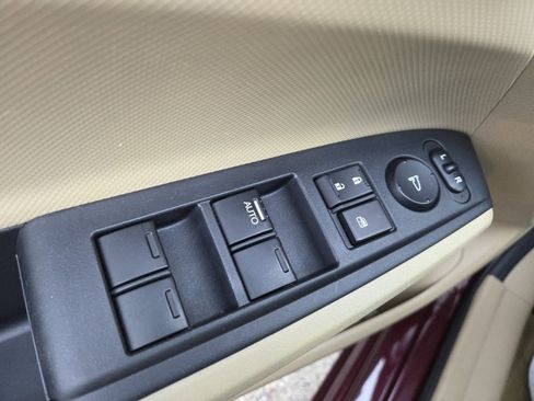 Used 2011 Honda Accord LX image 22