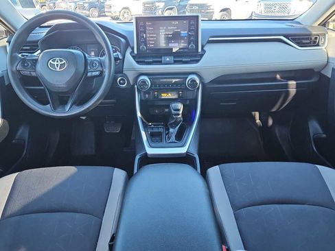 Used 2019 Toyota RAV4 XLE image 16
