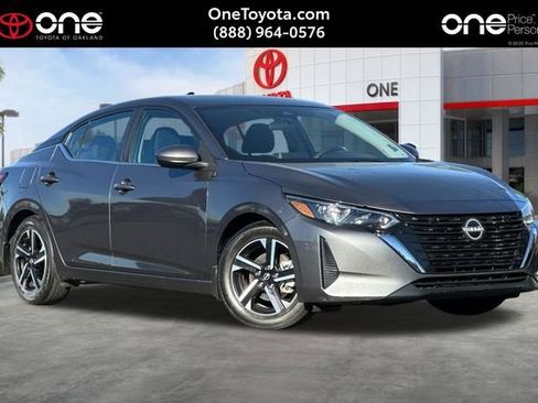 Used 2024 Nissan Sentra SV w/ Trunk Package image 1