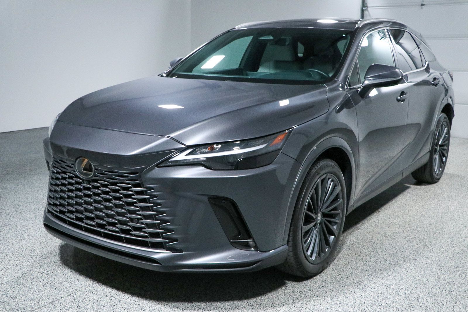 Used 2025 Lexus RX 350 Premium w/ Convenience Package FWD image 32