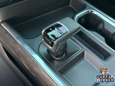 Used 2024 Chevrolet Silverado 1500 LTZ w/ LTZ Premium Package image 31