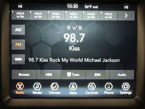 Used 2022 Jeep Cherokee Trailhawk image 9