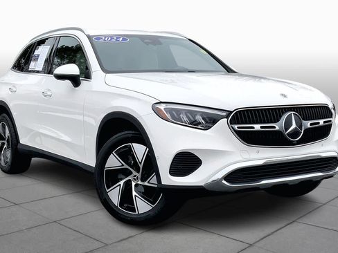 Certified 2024 Mercedes-Benz GLC 300 4MATIC image 2