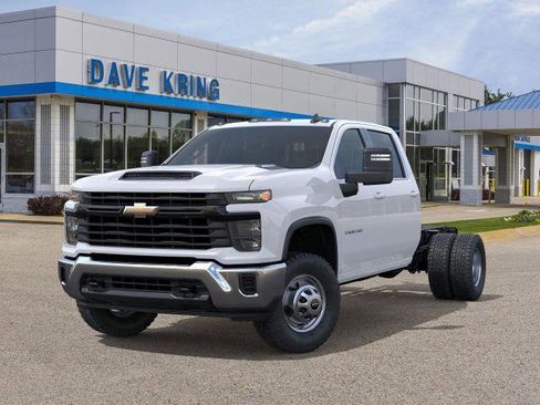 New 2026 Chevrolet Silverado 3500 W/T w/ WT Convenience Package AWD/4WD image 37