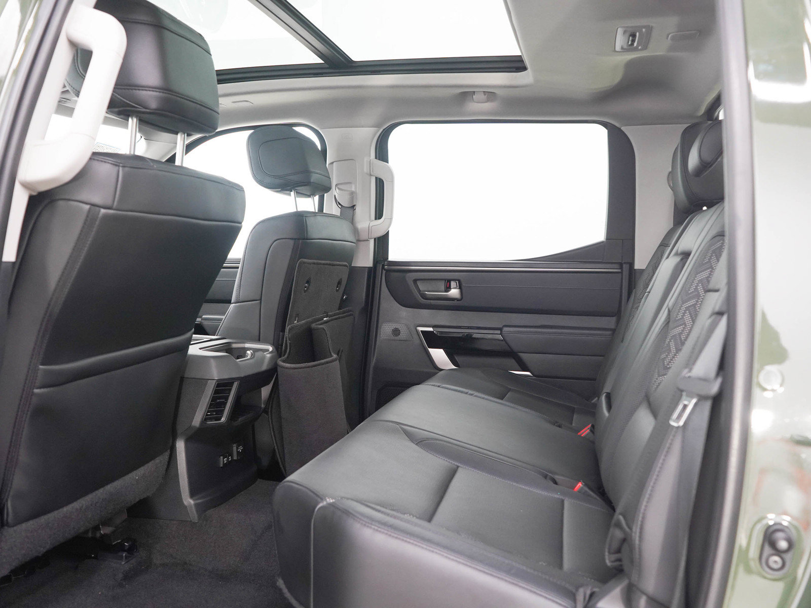 Used 2023 Toyota Tundra Limited AWD/4WD image 15