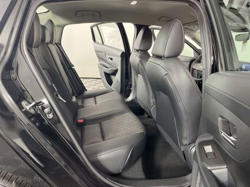 New 2026 Nissan Sentra SR w/ SR Premium Package FWD image 39