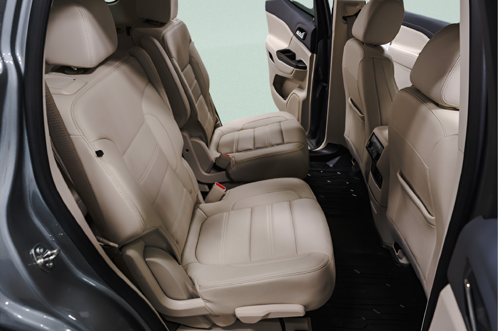 Used 2023 GMC Acadia Denali AWD/4WD image 33