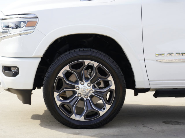 Used 2022 RAM 1500 Limited AWD/4WD image 16