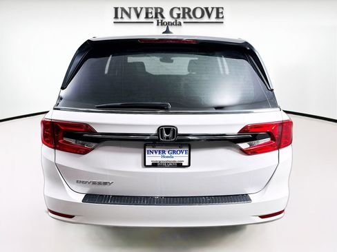 Used 2024 Honda Odyssey EX-L image 6