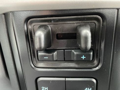 New 2026 Ford F250 XL w/ XL Chrome Package image 10