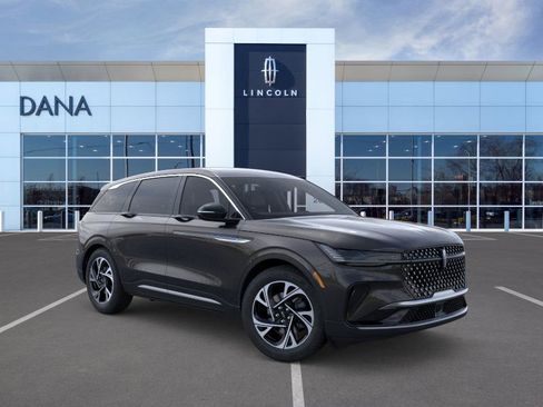 New 2026 Lincoln Nautilus Premier AWD/4WD image 7