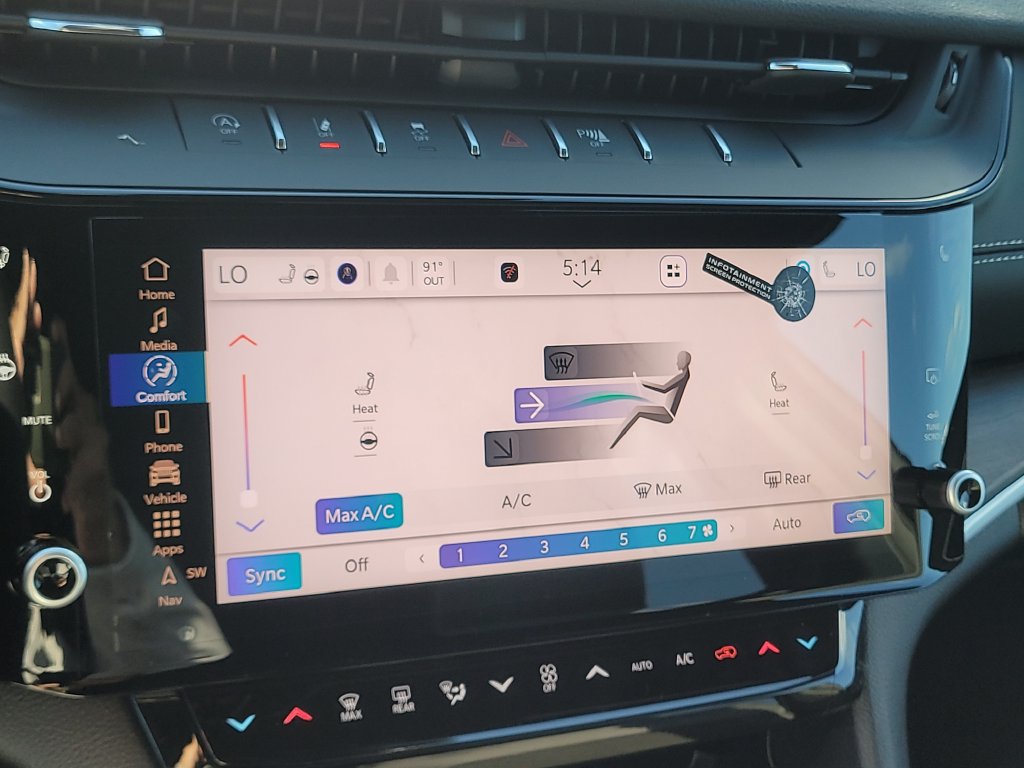 New 2027 Jeep Grand Cherokee Altitude AWD/4WD image 27