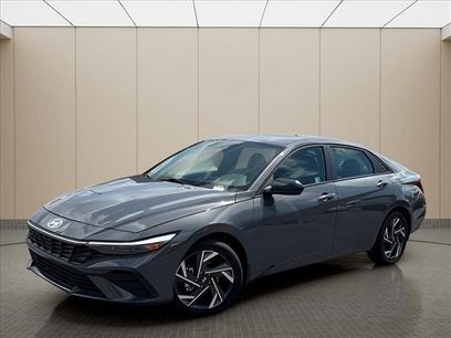 Certified 2025 Hyundai Elantra SEL