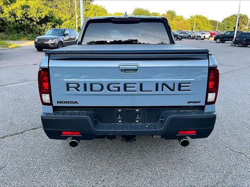 Used 2024 Honda Ridgeline Sport image 10