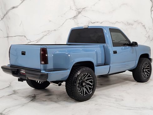 Used 1993 Chevrolet Silverado 1500 4x4 Regular Cab image 13